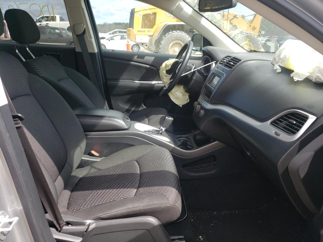 Photo 5 from auction – 2020 DODGE JOURNEY SE with VIN 3C4PDCAB6LT254419