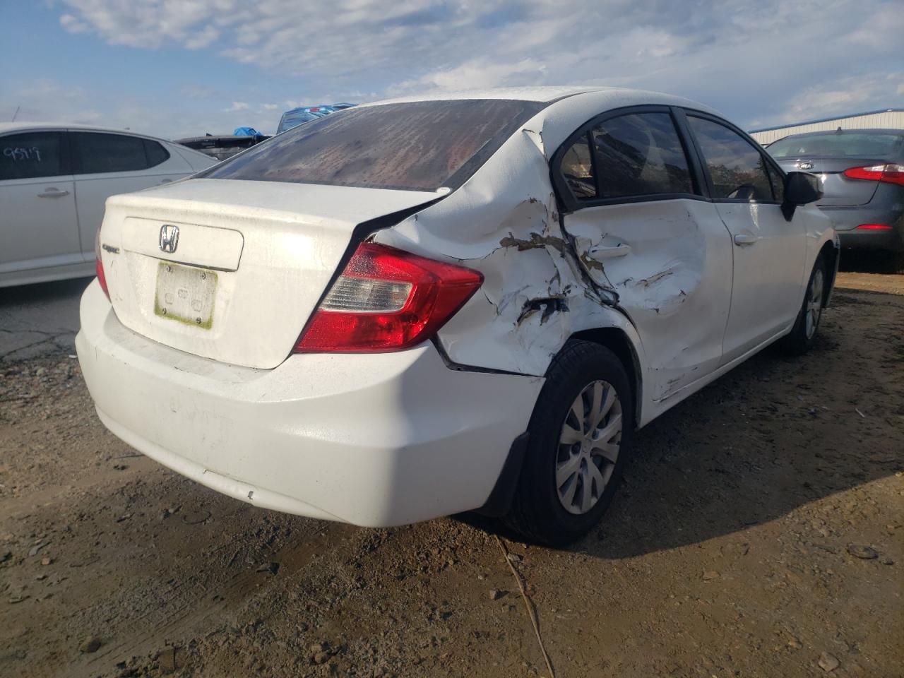 Photo 4 from auction – 2012 HONDA CIVIC LX with VIN 19XFB2F59CE042133