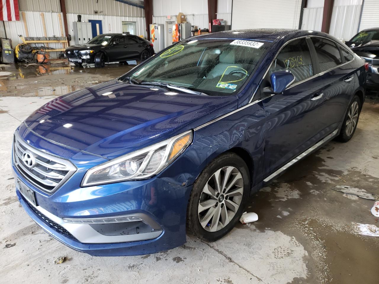 Photo 2 from auction – 2016 HYUNDAI SONATA SPO with VIN 5NPE34AF1GH416014