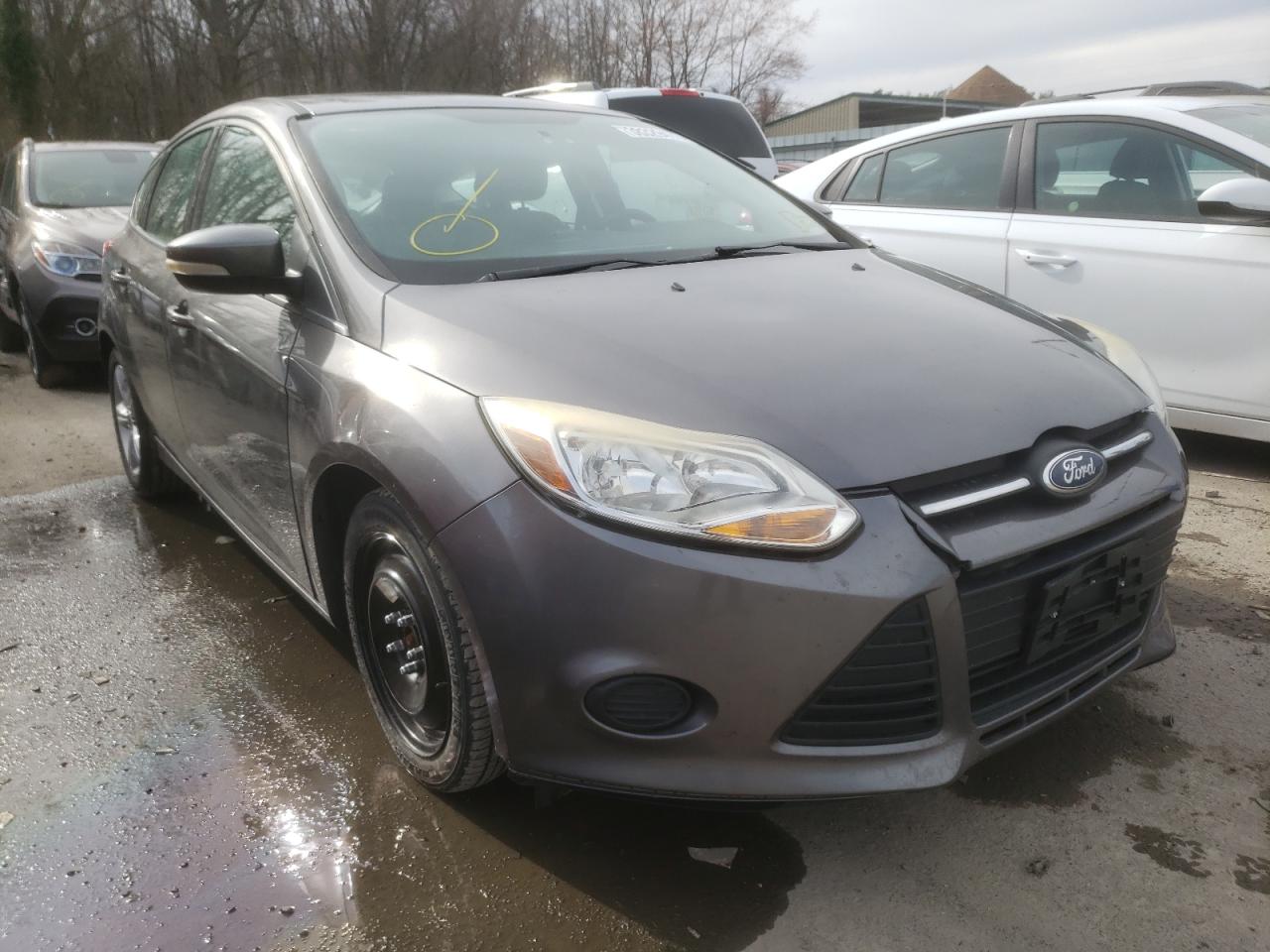 FORD FOCUS SE 2014 with VIN 1FADP3K26EL396640 - Photo from auction