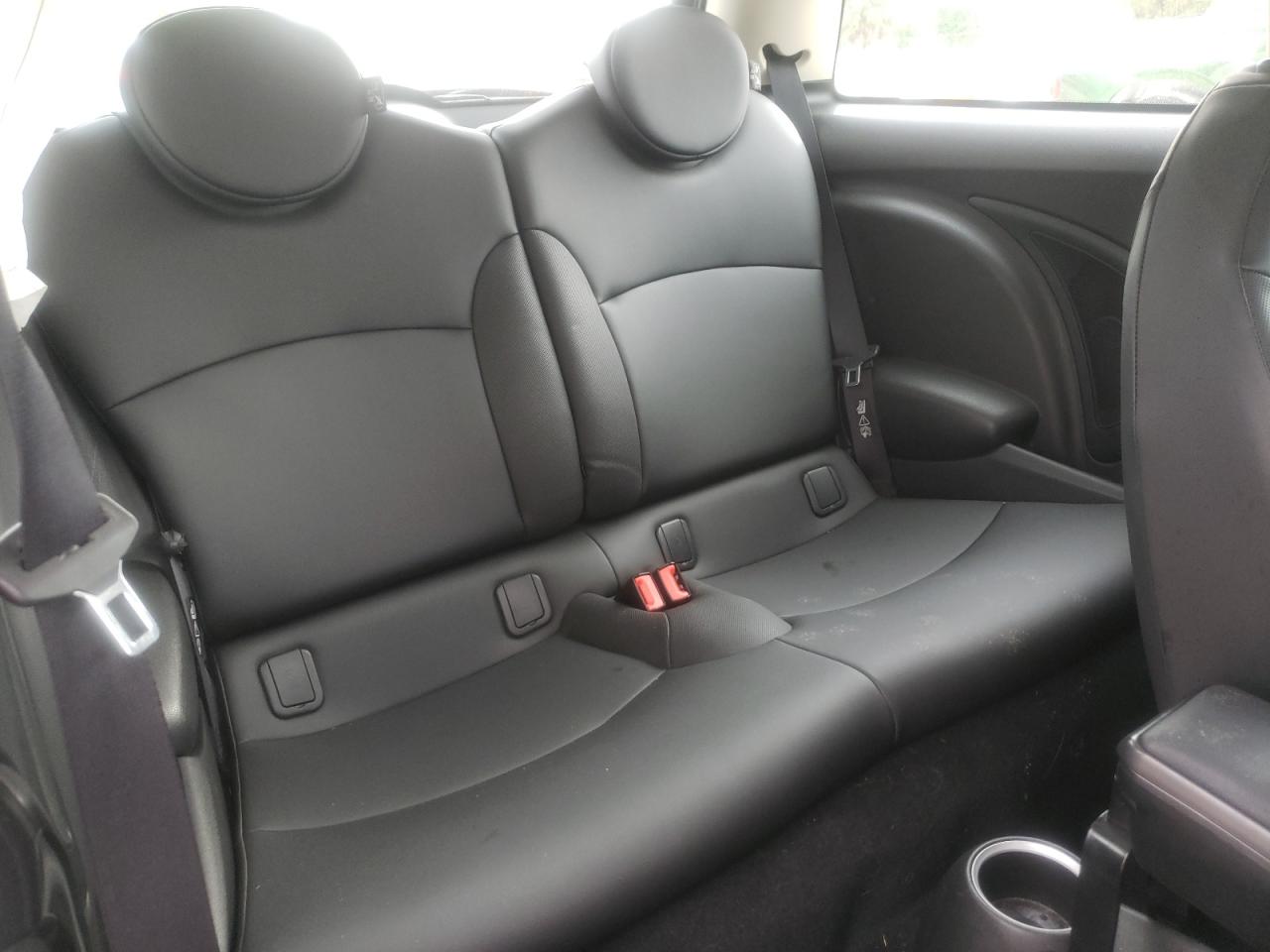 Photo 6 from auction – 2011 MINI COOPER with VIN WMWSU3C56BT251822