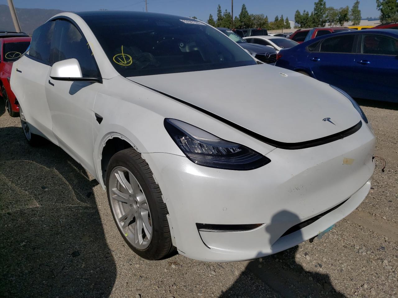 TESLA MODEL Y 2020 with VIN 5YJYGDEE0LF010298 - Photo from auction
