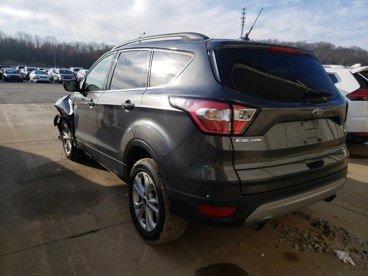 Photo 3 from auction – 2018 FORD ESCAPE SE with VIN 1FMCU0GD6JUC69247