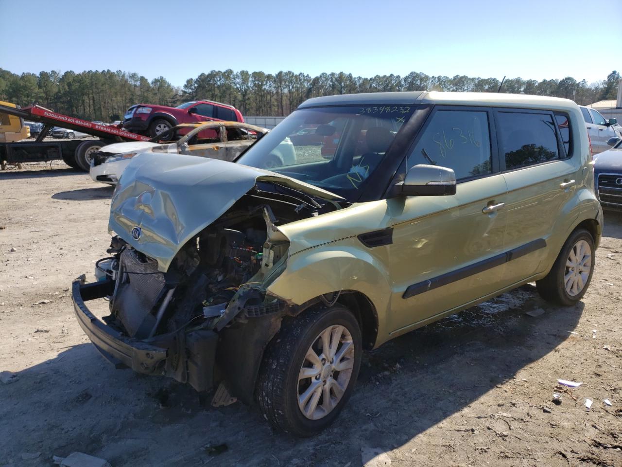 Photo 2 from auction – 2012 KIA SOUL + with VIN KNDJT2A64C7405610