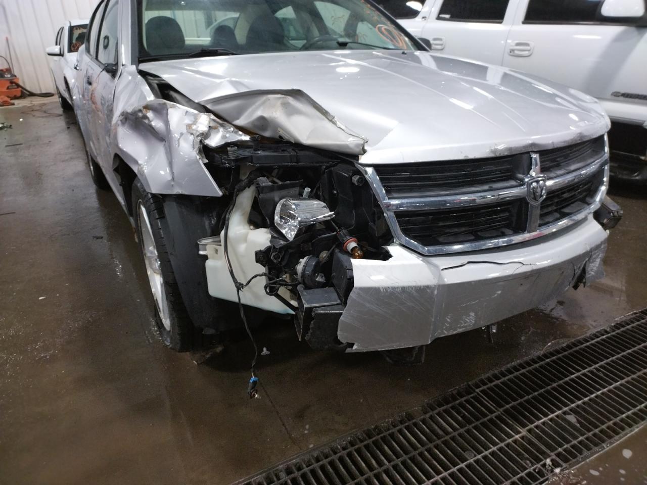 Photo 9 from auction – 2008 DODGE AVENGER SX with VIN 1B3LC56R78N688408