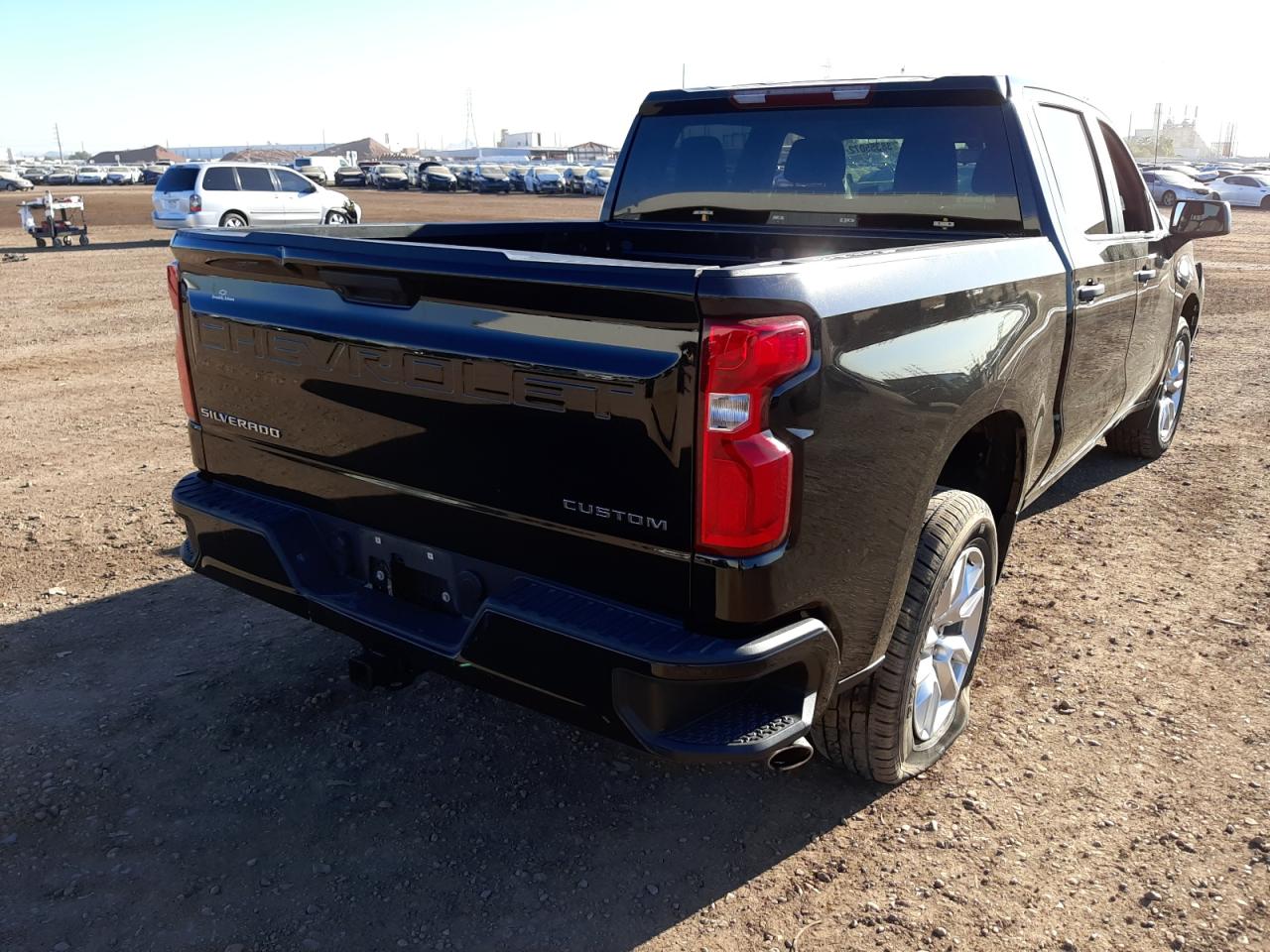 Photo 4 from auction – 2019 CHEVROLET SILVERADO with VIN 1GCPWBEH6KZ301099