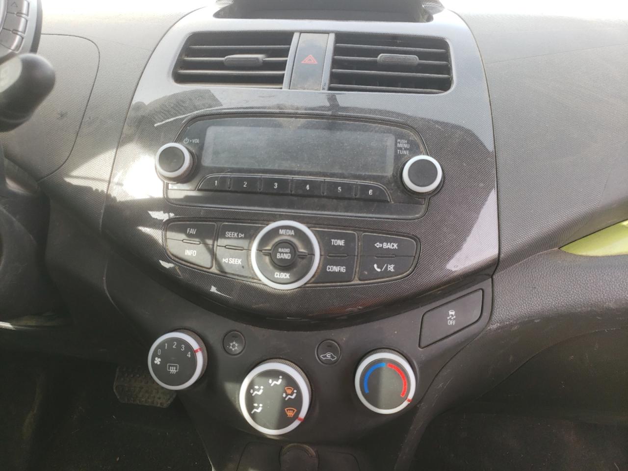 Photo 9 from auction – 2014 CHEVROLET SPARK LS with VIN KL8CB6S99EC404662