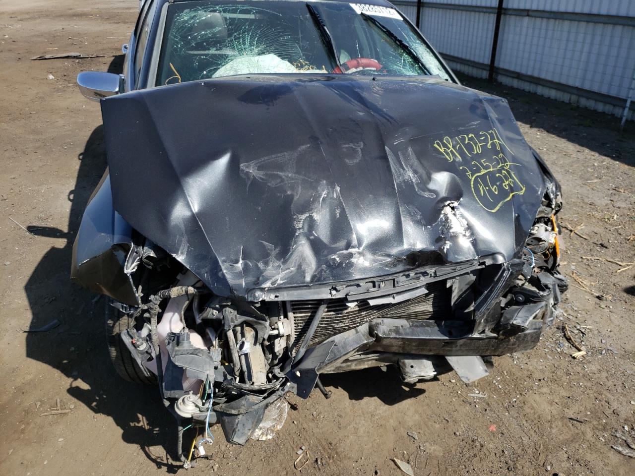 Photo 9 from auction – 2011 CHRYSLER 200 LIMITE with VIN 1C3BC2FG4BN522060