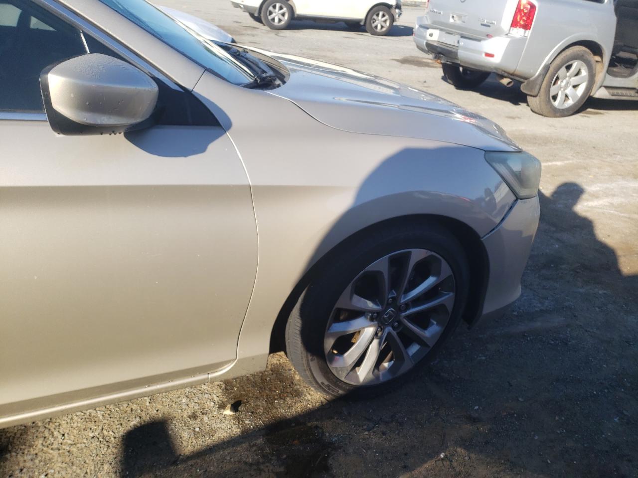 Photo 9 from auction – 2015 HONDA ACCORD SPO with VIN 1HGCR2F53FA018935