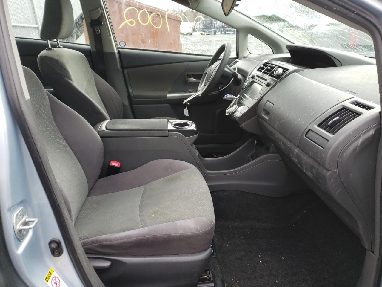 Photo 19 from auction – 2012 TOYOTA PRIUS V with VIN JTDZN3EU4C3036332