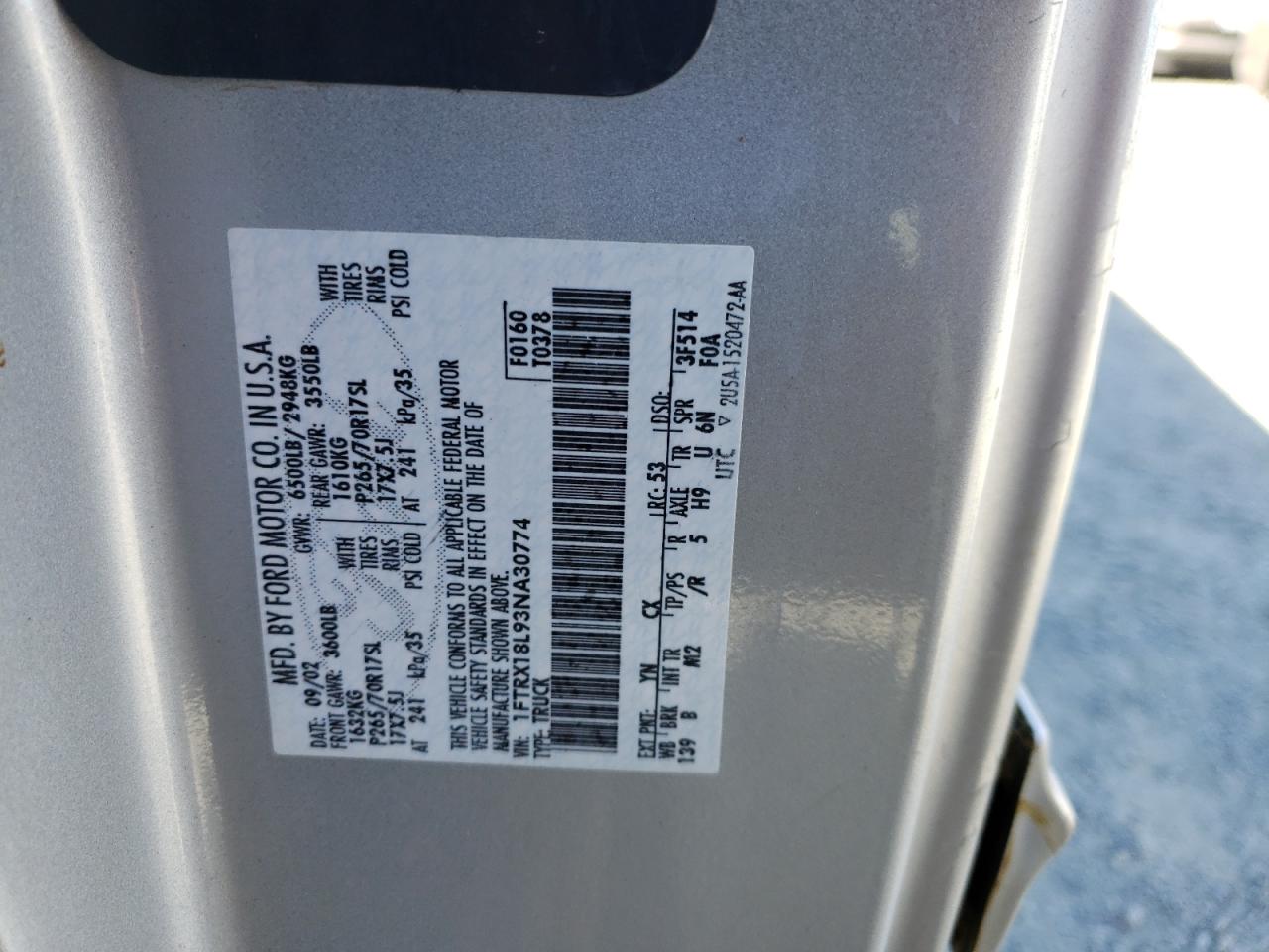Photo 10 from auction – 2003 FORD F150 with VIN 1FTRX18L93NA30774
