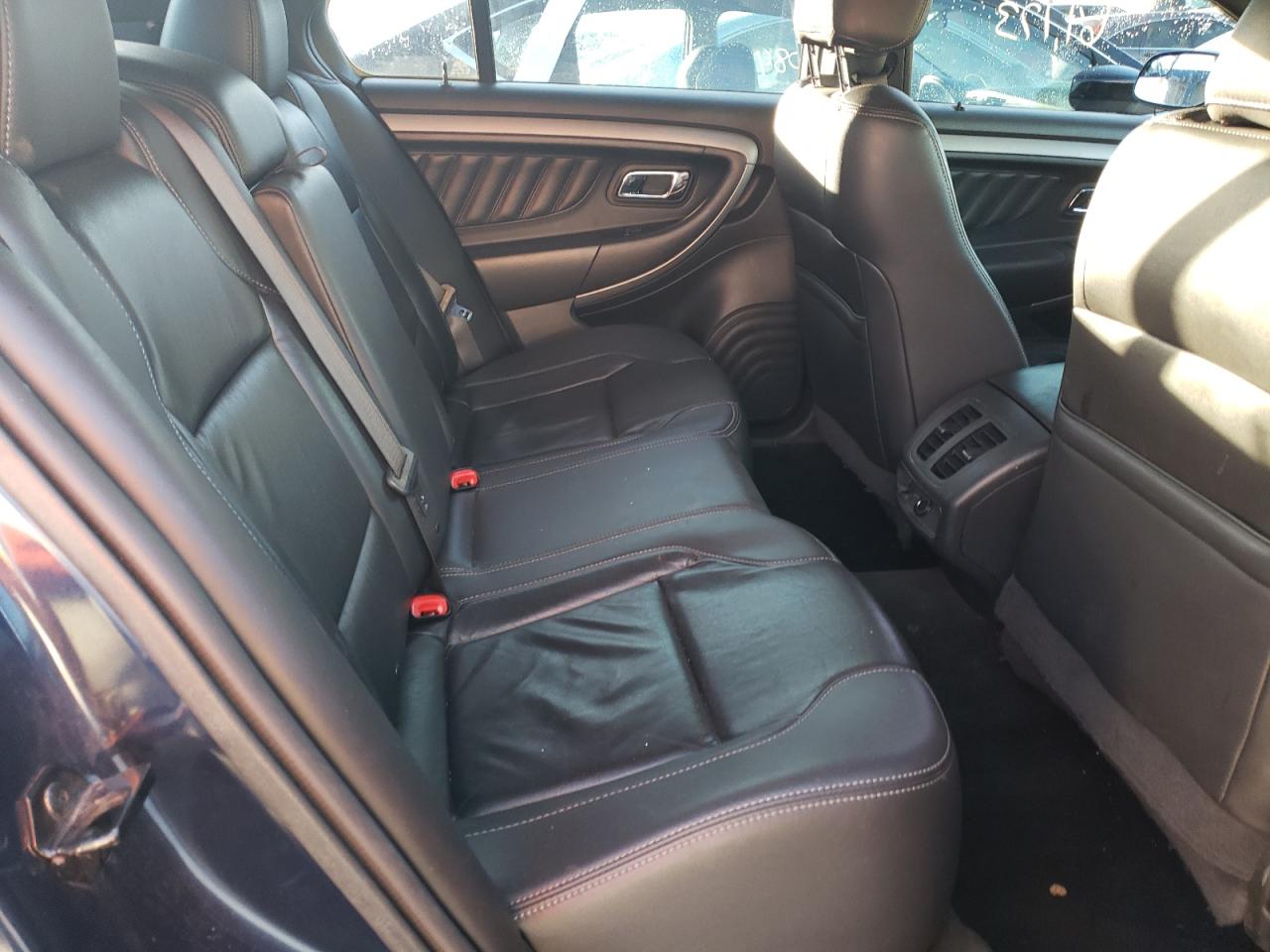 Photo 6 from auction – 2016 FORD 1100 with VIN 1FAHP2E88GG134027