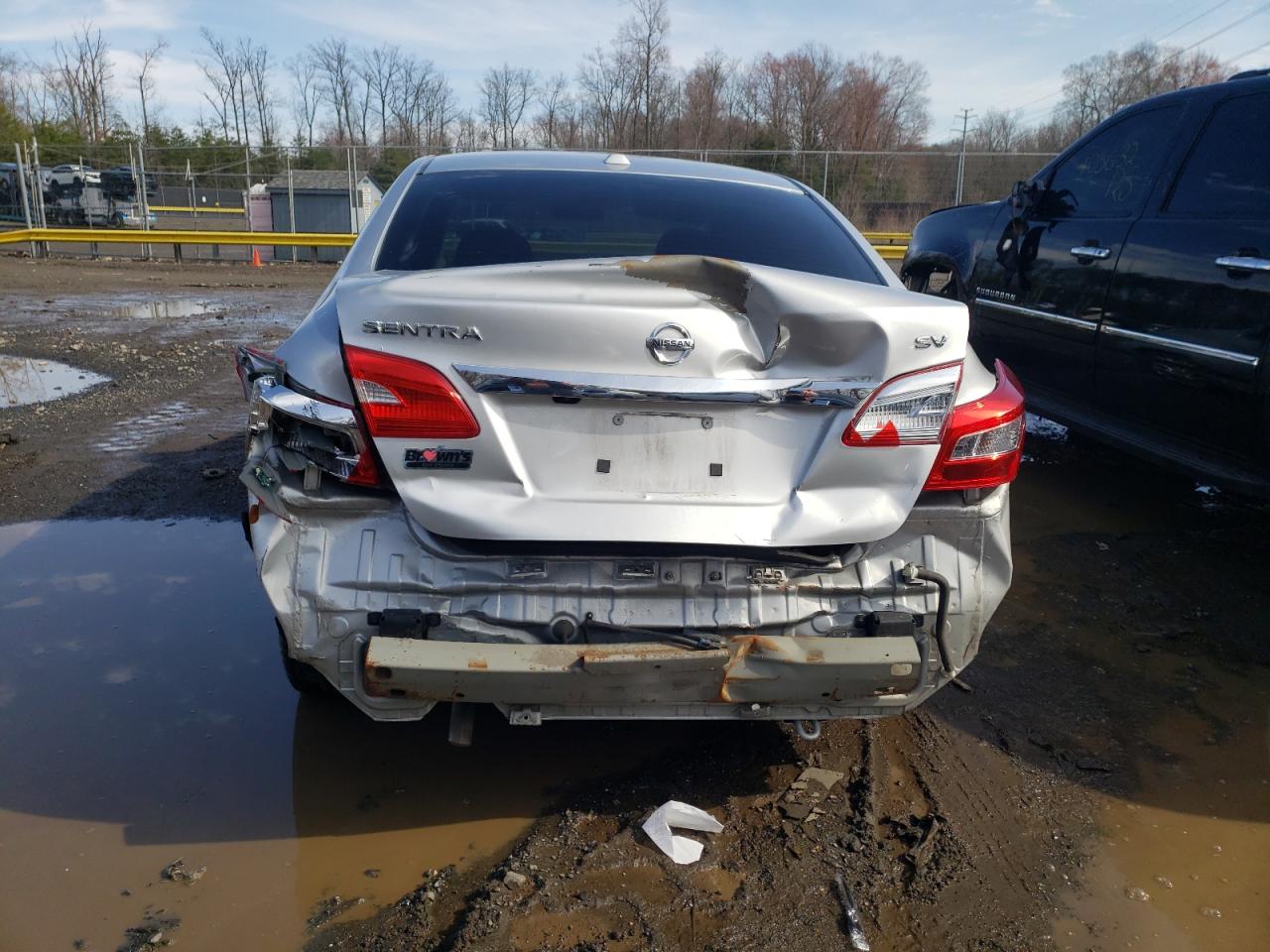 Photo 9 from auction – 2017 NISSAN SENTRA S with VIN 3N1AB7AP2HY245602