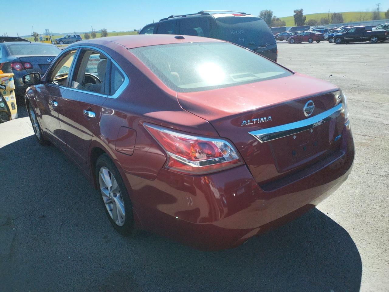 Photo 3 from auction – 2013 NISSAN ALTIMA 2.5 with VIN 1N4AL3AP9DN582445