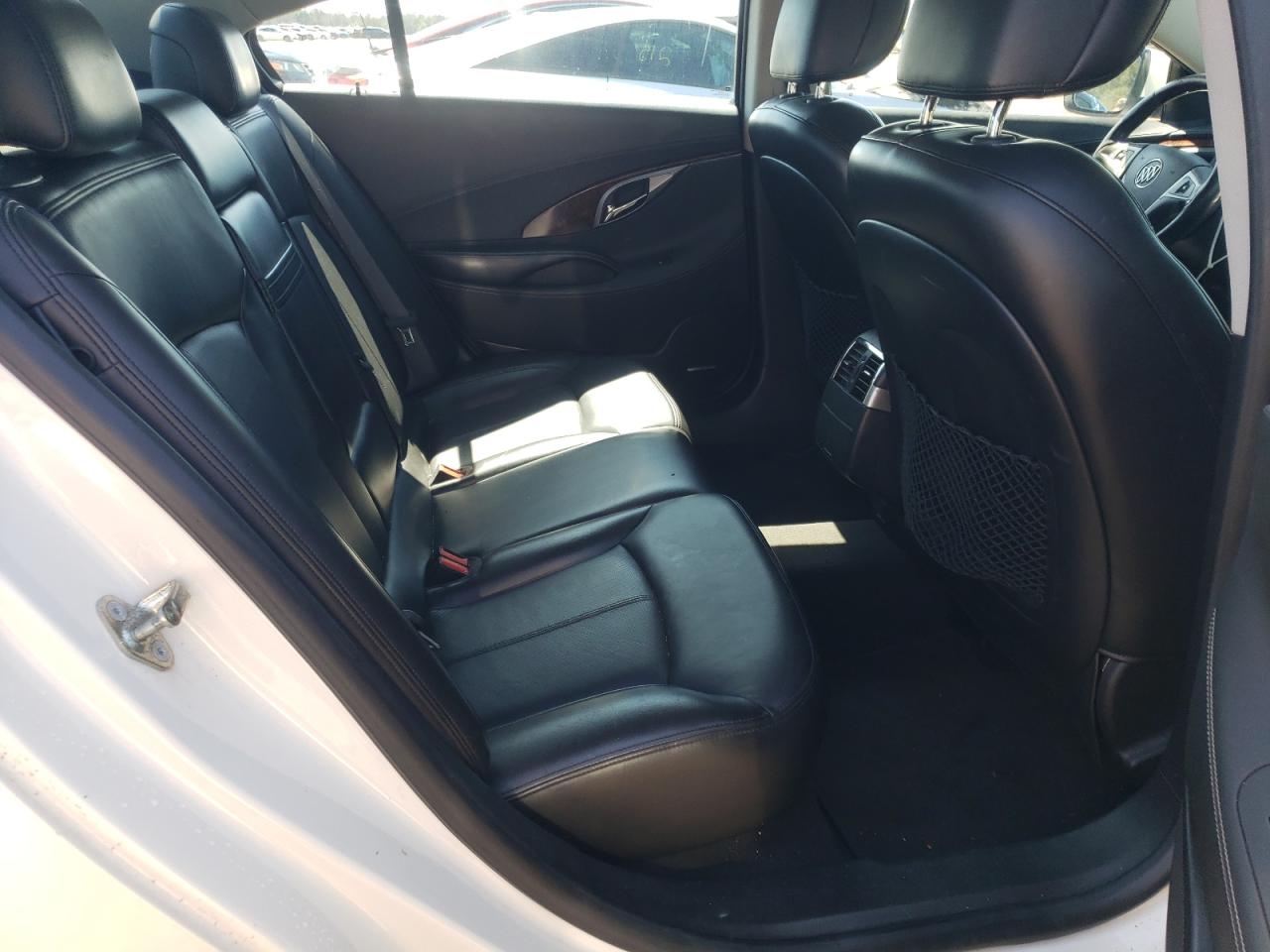 Photo 6 from auction – 2010 BUICK LACROSSE C with VIN 1G4GE5EV3AF198326