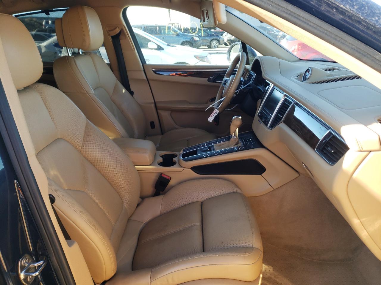 Photo 5 from auction – 2016 PORSCHE MACAN S with VIN WP1AB2A5XGLB46420