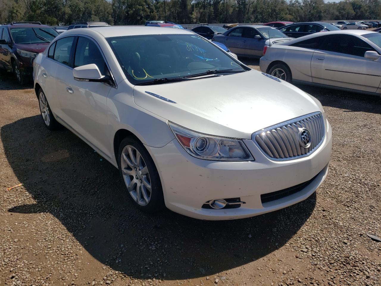 BUICK LACROSSE C 2010 مع رقم تعريف المركبة 1G4GE5EV3AF198326 - صورة من المزاد