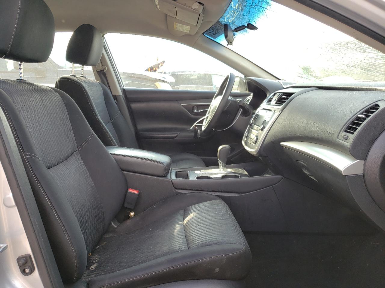 Photo 5 from auction – 2016 NISSAN ALTIMA 2.5 with VIN 1N4AL3AP6GN315719