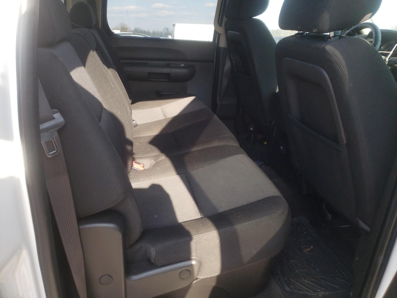 Photo 6 from auction – 2010 CHEVROLET 1500 with VIN 3GCRKSE39AG169544