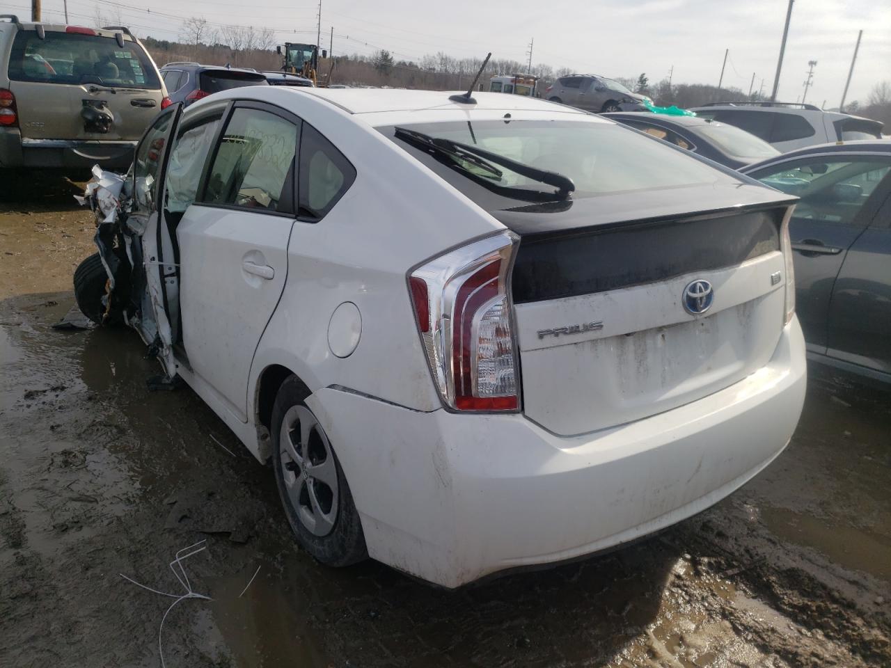 Photo 3 from auction – 2015 TOYOTA PRIUS with VIN JTDKN3DU5F1957736