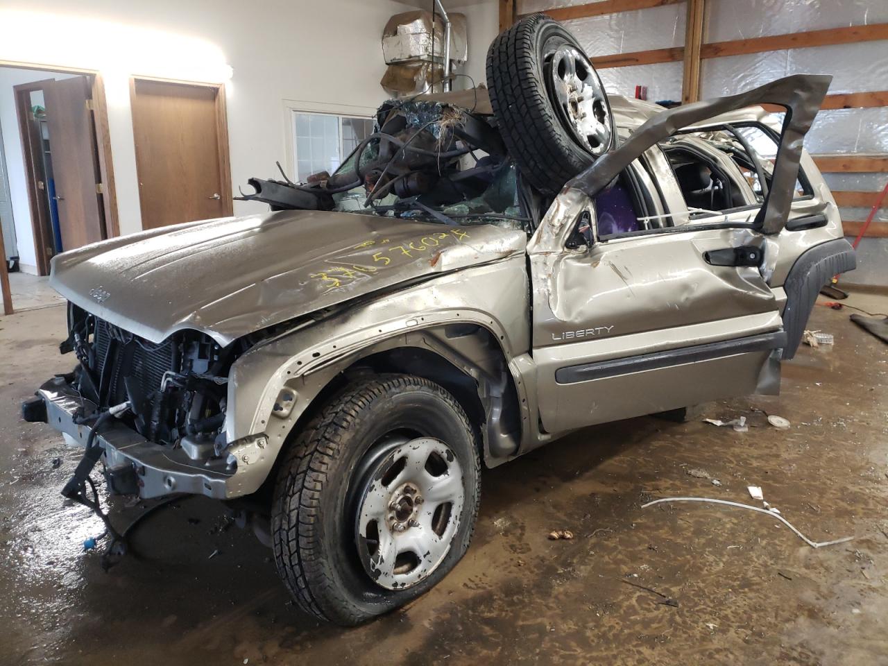 Photo 2 from auction – 2004 JEEP LIBERTY SP with VIN 1J4GL48K04W100275