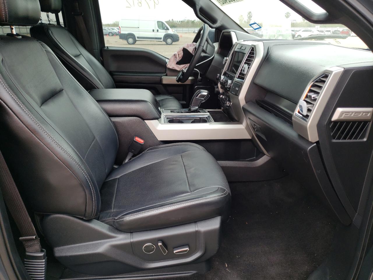 Photo 5 from auction – 2016 FORD F150 SUPER with VIN 1FTEW1CF8GKD42725
