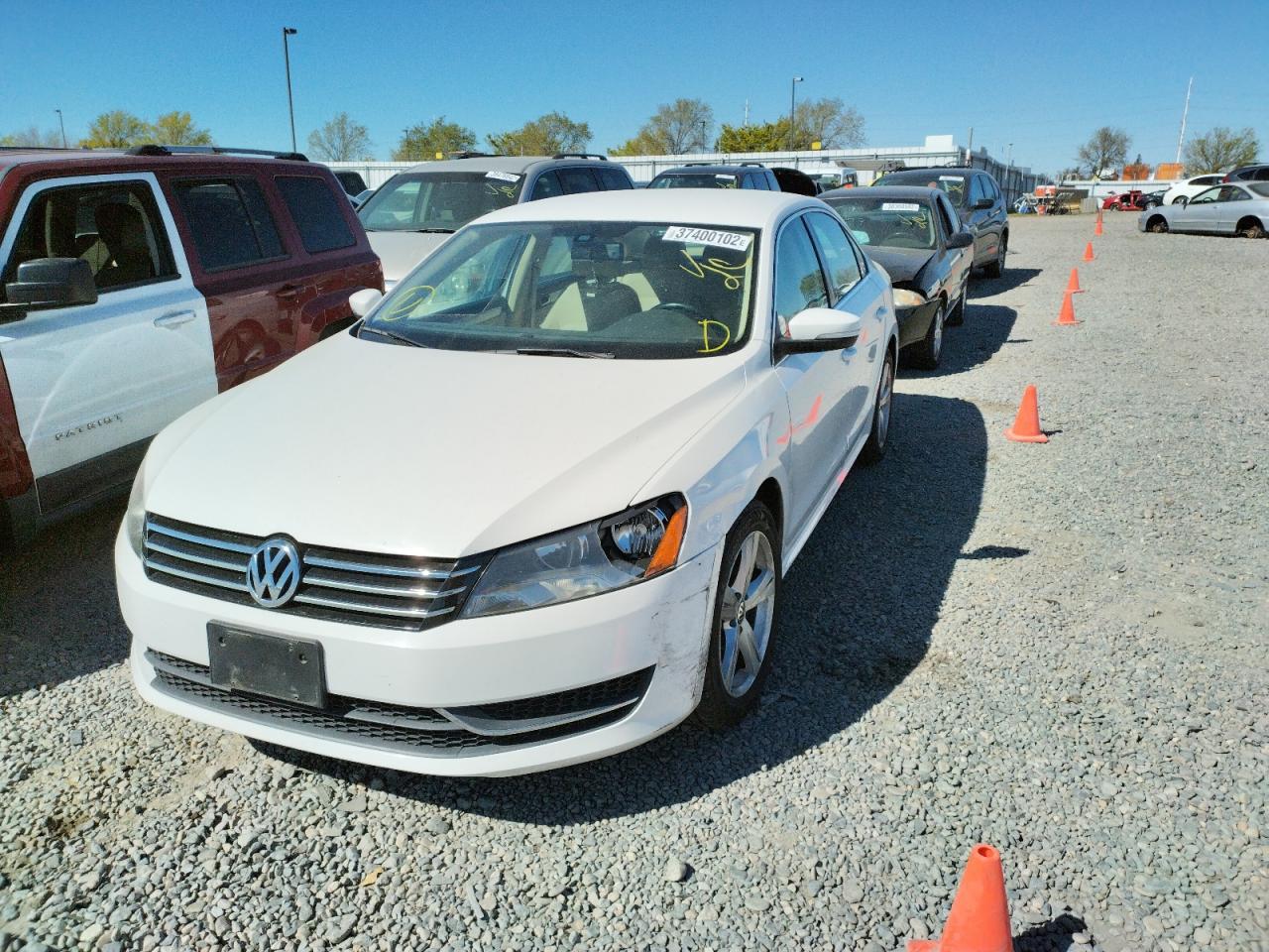 Photo 2 from auction – 2012 VOLKSWAGEN PASSAT SE with VIN 1VWBP7A30CC109712
