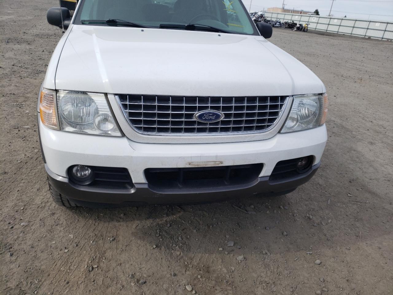 Photo 9 from auction – 2005 FORD EXPLORER X with VIN 1FMZU73K95UB44451