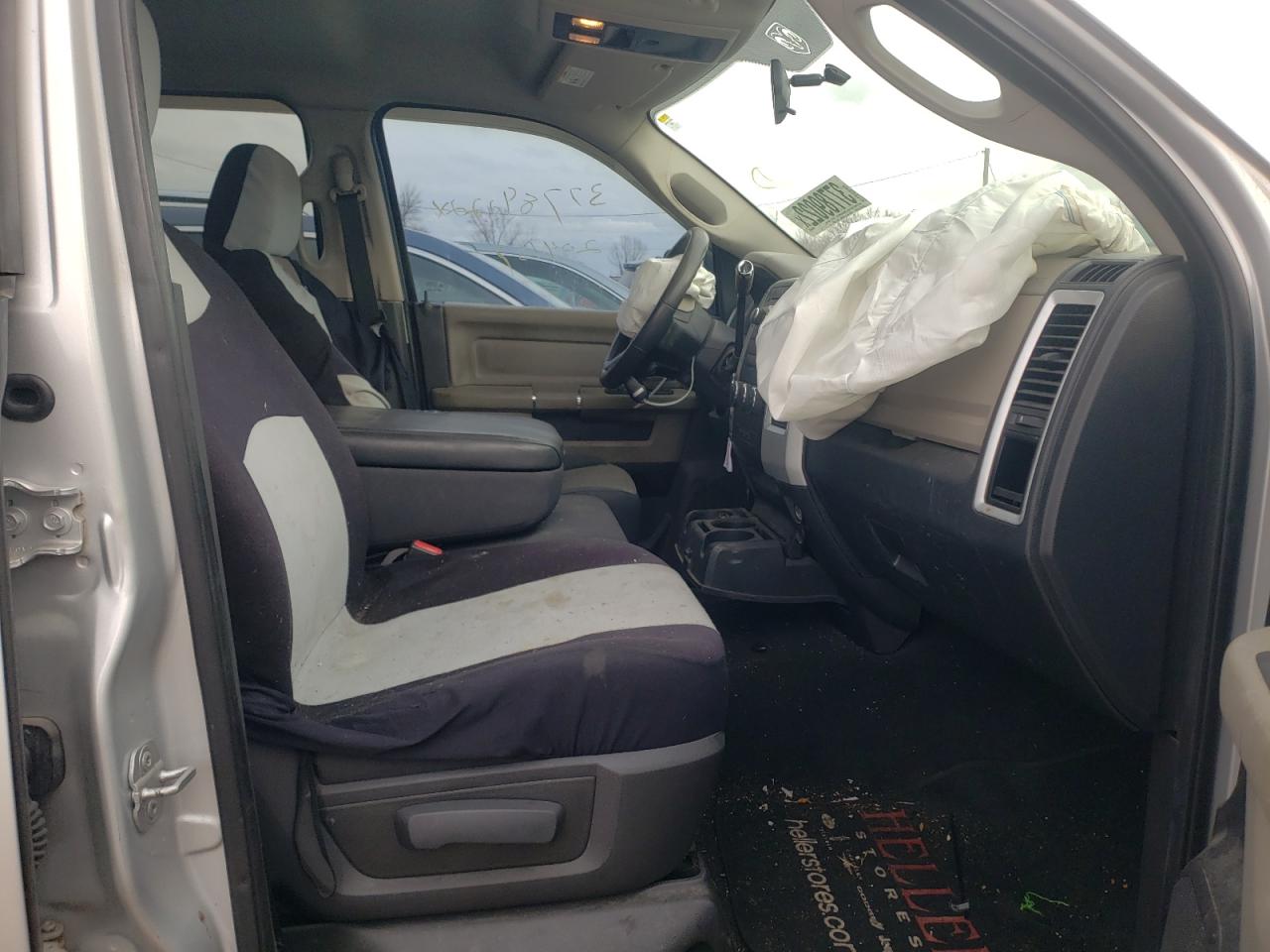 Photo 5 from auction – 2009 DODGE RAM 1500 with VIN 1D3HV18P09S784300