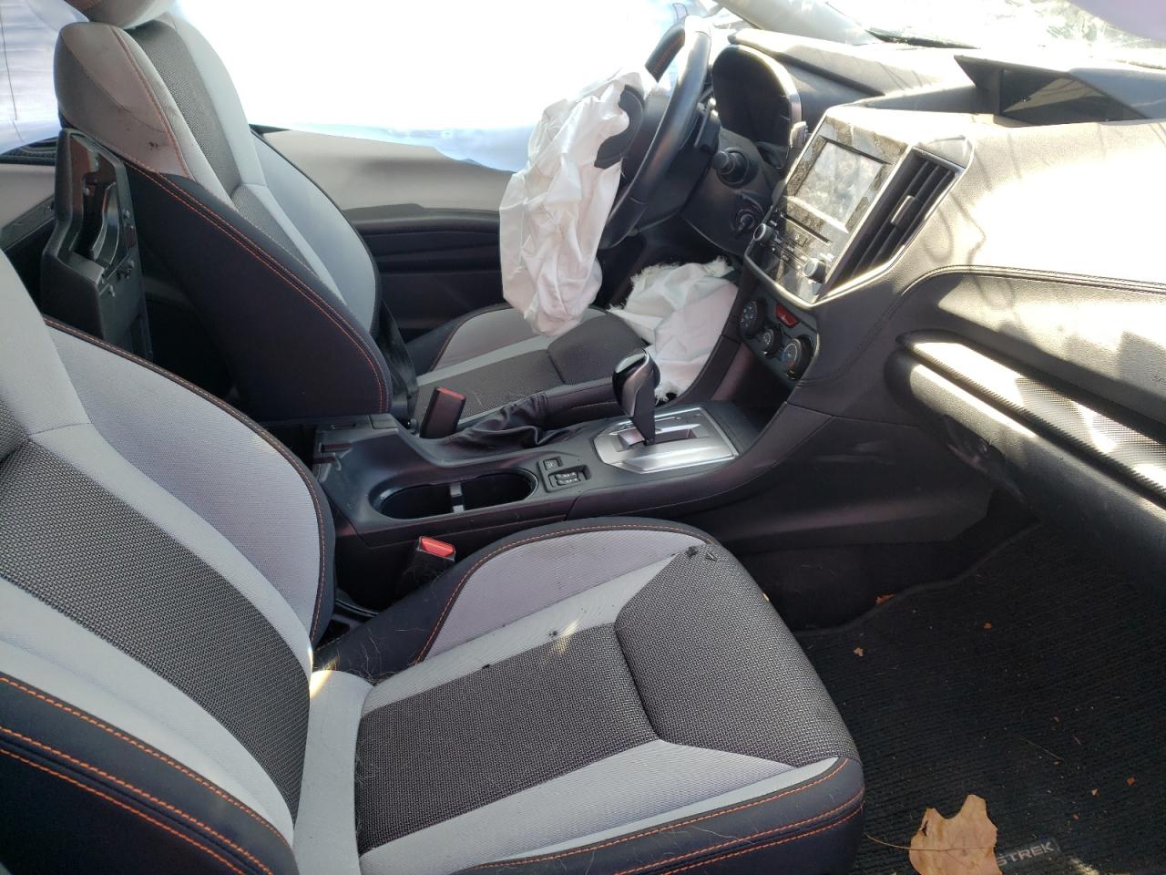 Photo 5 from auction – 2019 SUBARU CROSSTREK with VIN JF2GTAEC8K8259405