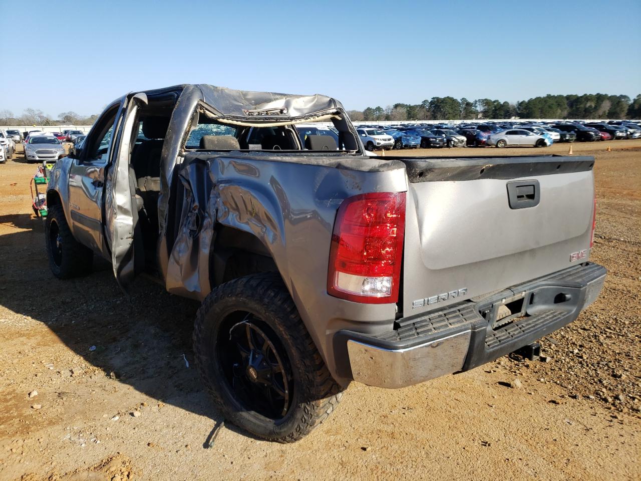Photo 3 from auction – 2009 GMC SIERRA C15 with VIN 3GTEC13C89G130996