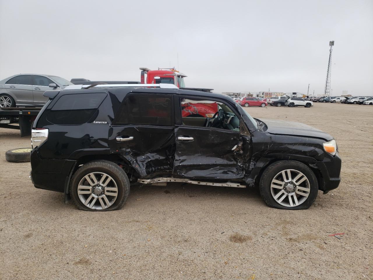Photo 9 from auction – 2011 TOYOTA 4RUNNER SR with VIN JTEZU5JR6B5028408