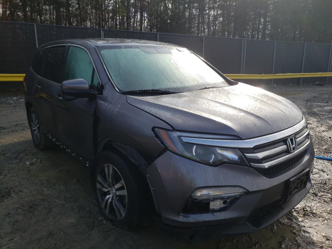 Photo 1 from auction – 2017 HONDA PILOT EXL with VIN 5FNYF5H5XHB021921