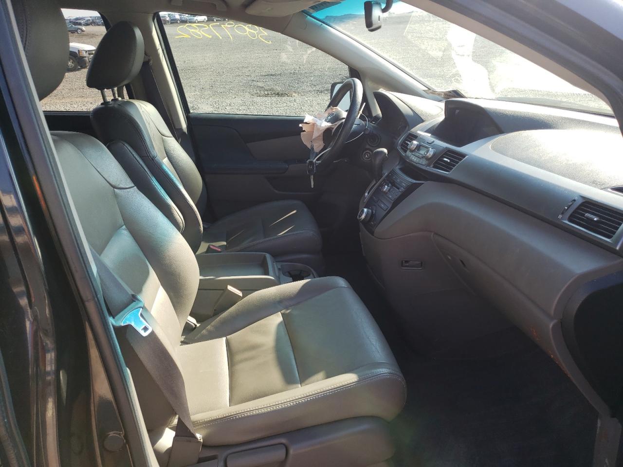 Photo 5 from auction – 2012 HONDA ODYSSEY EX with VIN 5FNRL5H48CB111436