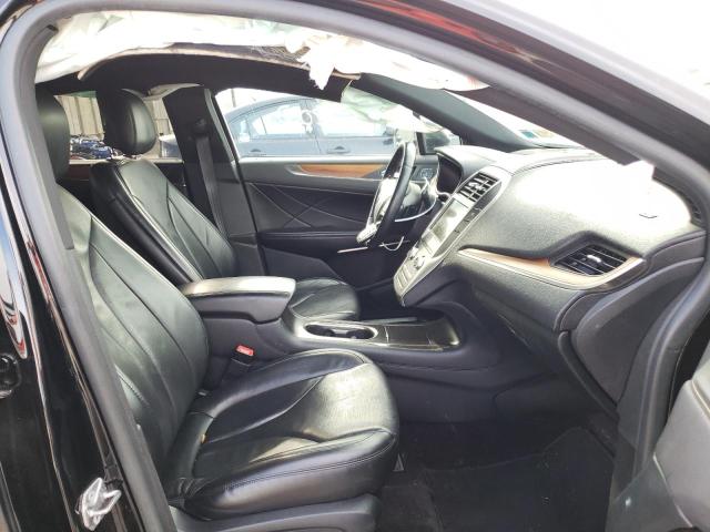 Photo 5 from auction – 2017 LINCOLN MKC RESERV with VIN 5LMCJ3D93HUL27171