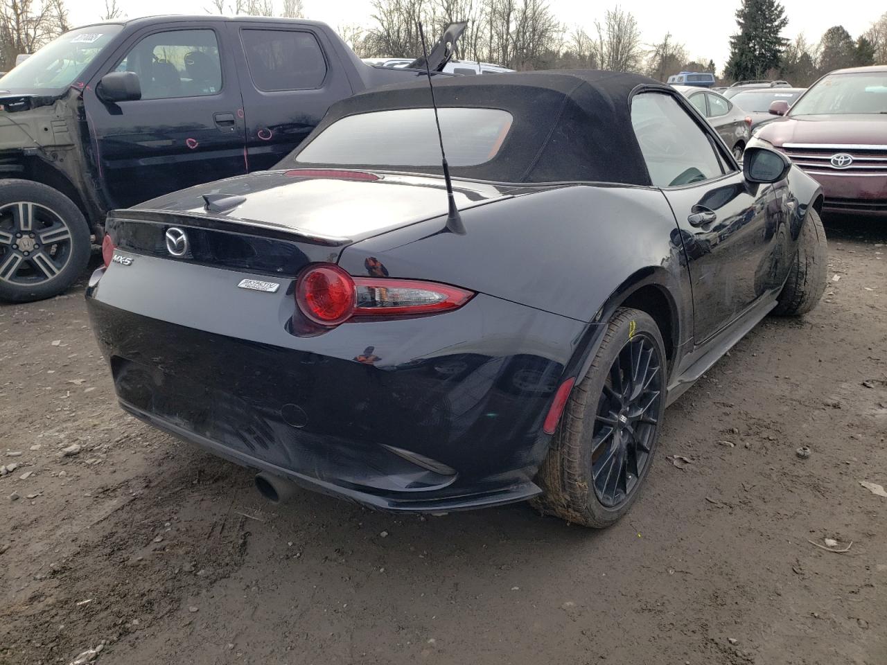 Photo 4 from auction – 2016 MAZDA MX-5 MIATA with VIN JM1NDAC75G0111002