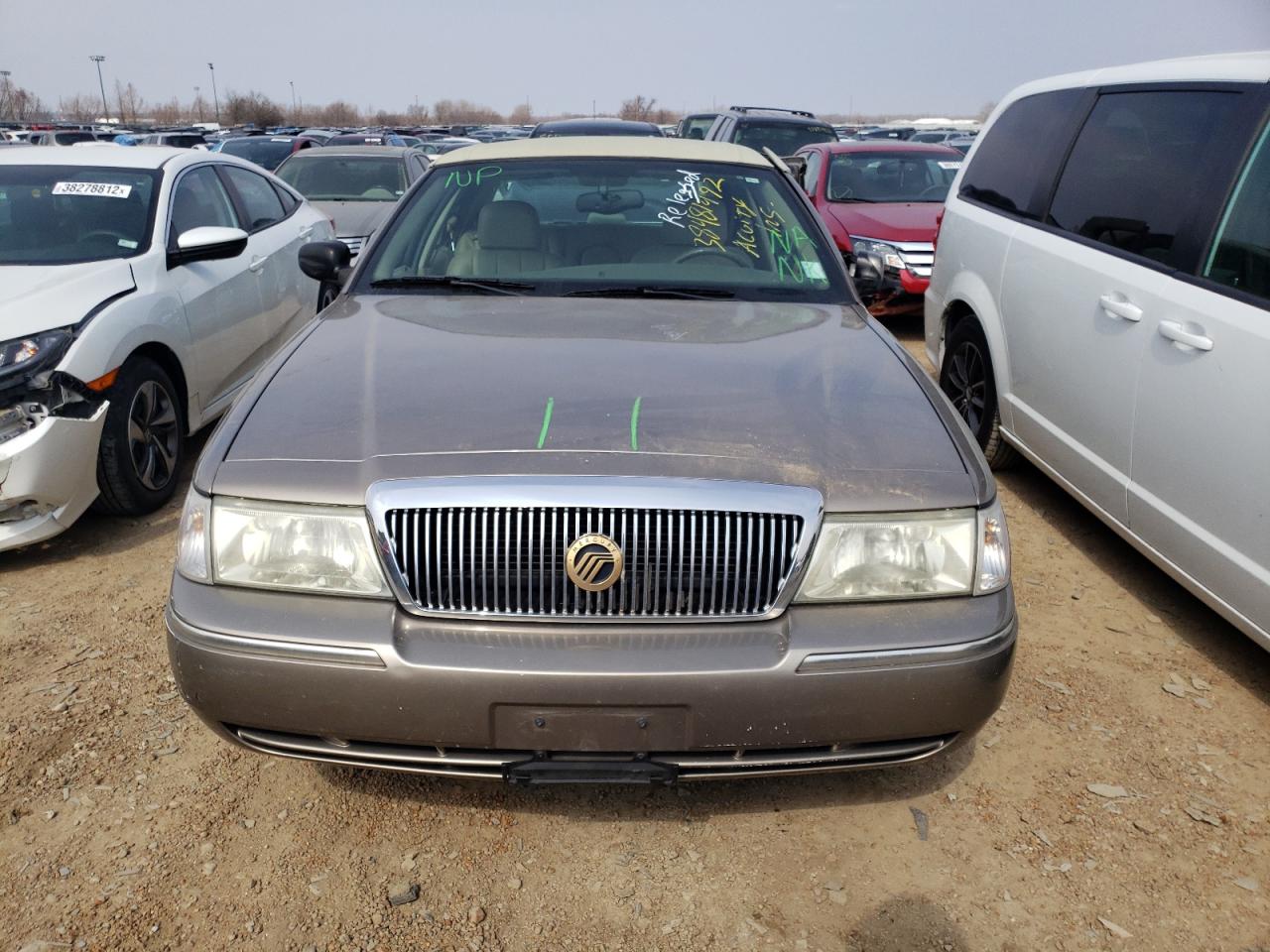 Photo 7 from auction – 2003 MERCURY GRAND MARQ with VIN 2MEFM75W63X669480