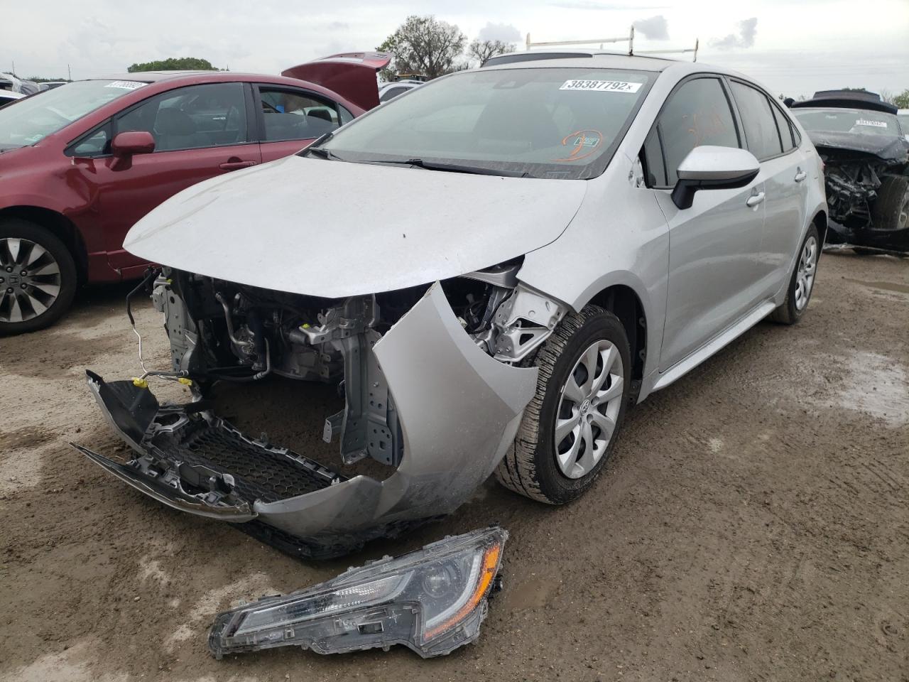 Photo 2 from auction – 2020 TOYOTA COROLLA LE with VIN JTDEPRAE2LJ058206