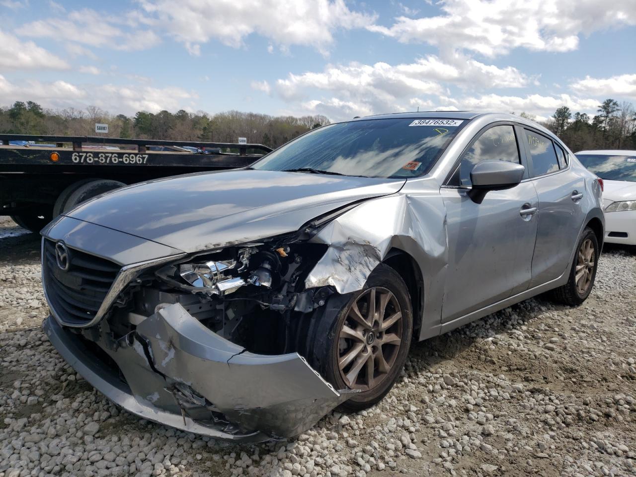 Photo 2 from auction – 2014 MAZDA 3 TOURING with VIN JM1BM1V71E1159295