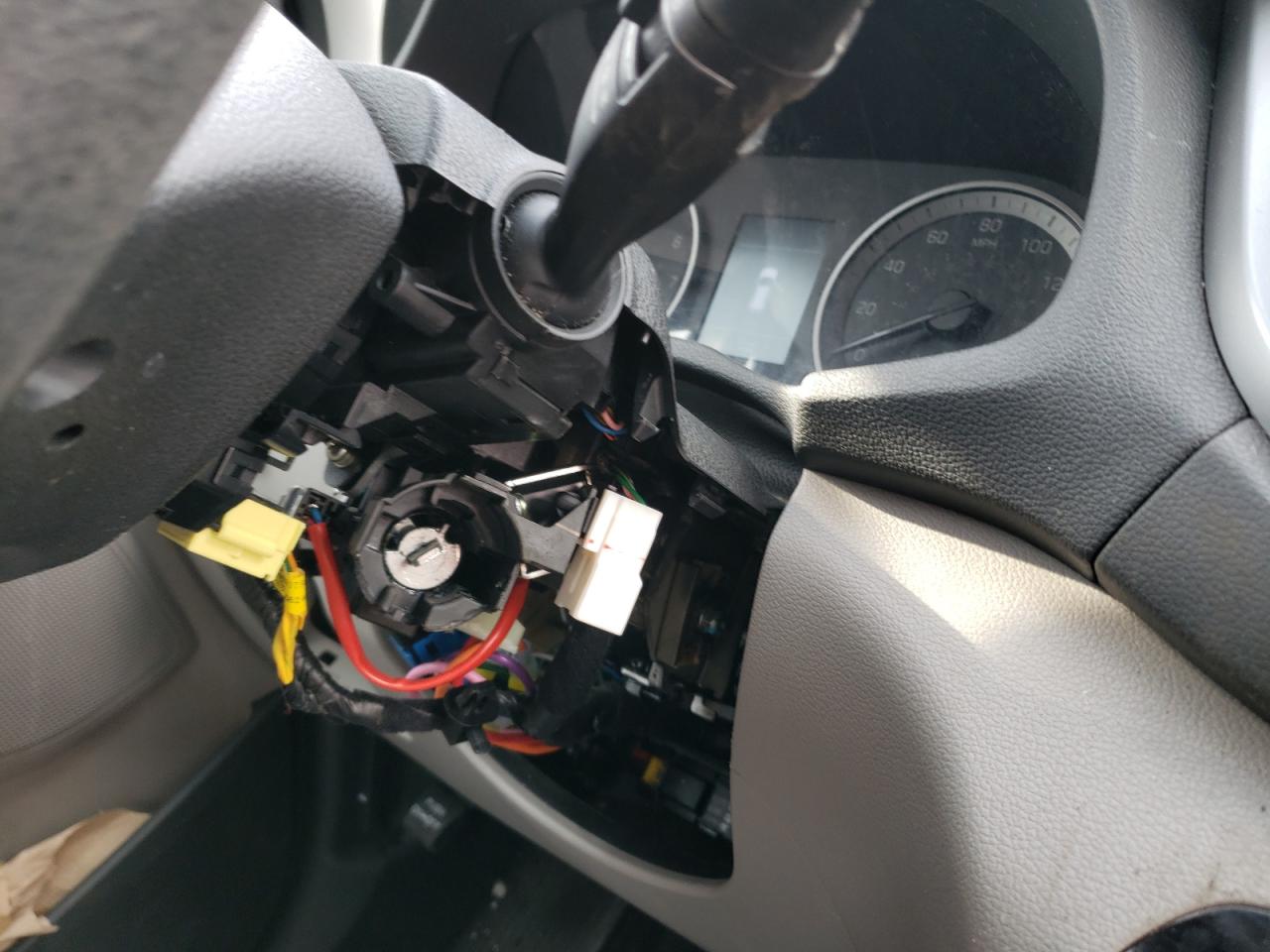 Photo 9 from auction – 2017 HYUNDAI TUCSON with VIN KM8J3CA43HU291835