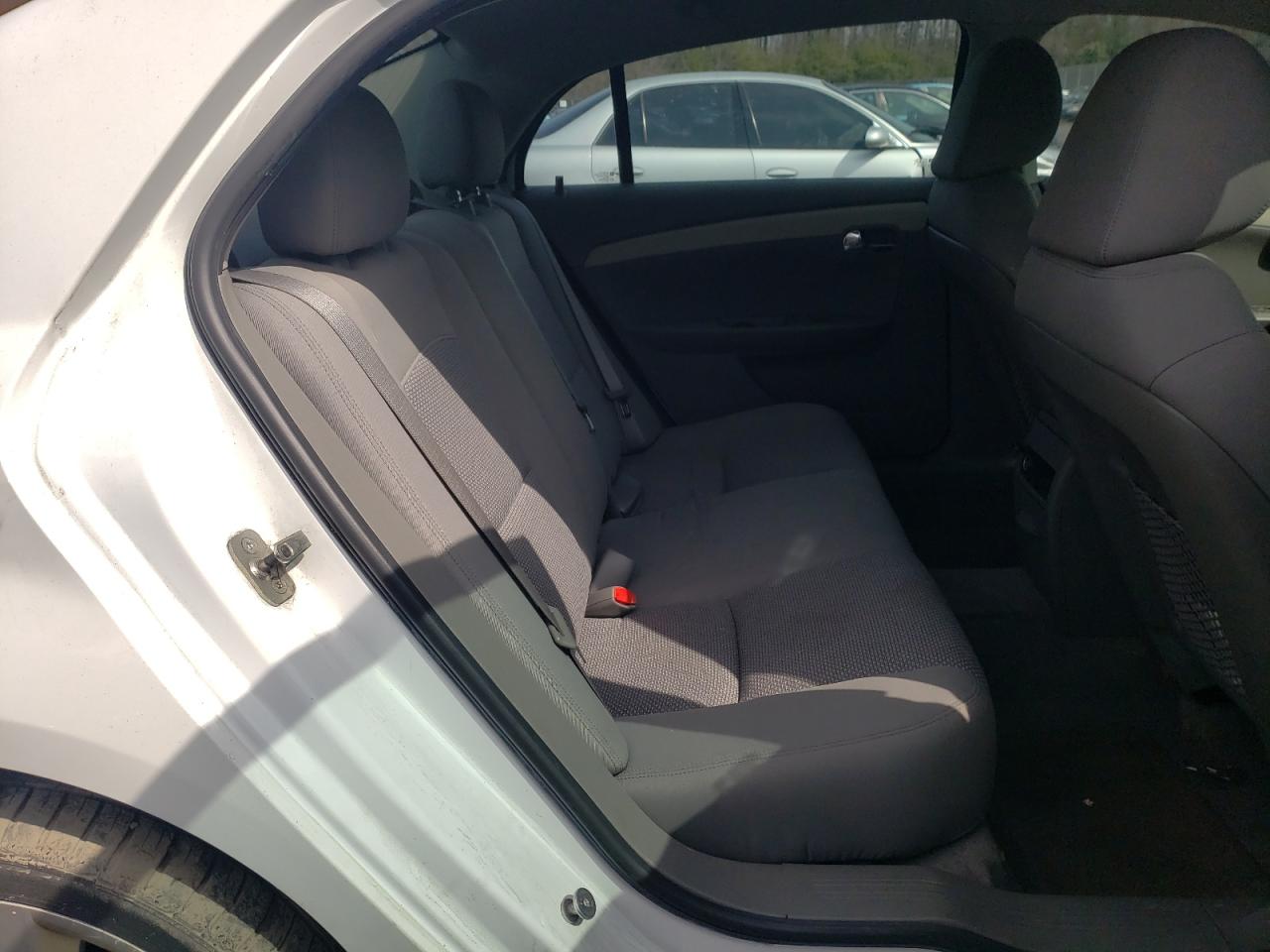 Photo 6 from auction – 2011 CHEVROLET MALIBU LS with VIN 1G1ZB5E17BF219465