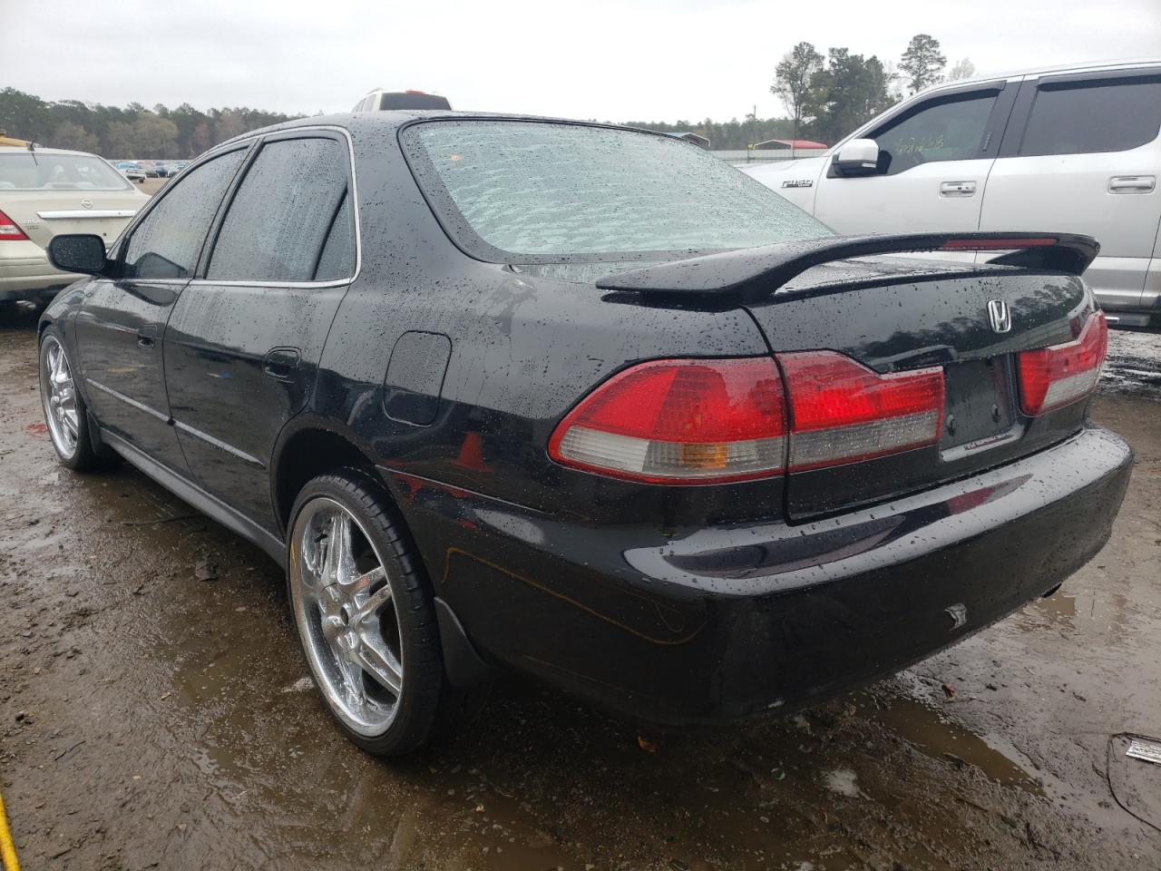 Photo 3 from auction – 2002 HONDA ACCORD with VIN 1HGCG56712A111200