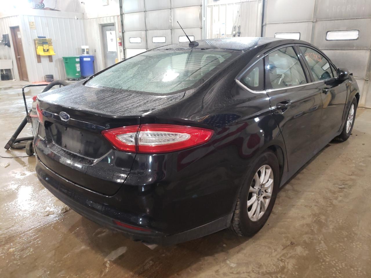 Photo 4 from auction – 2016 FORD FUSION S with VIN 1FA6P0G73G5118071