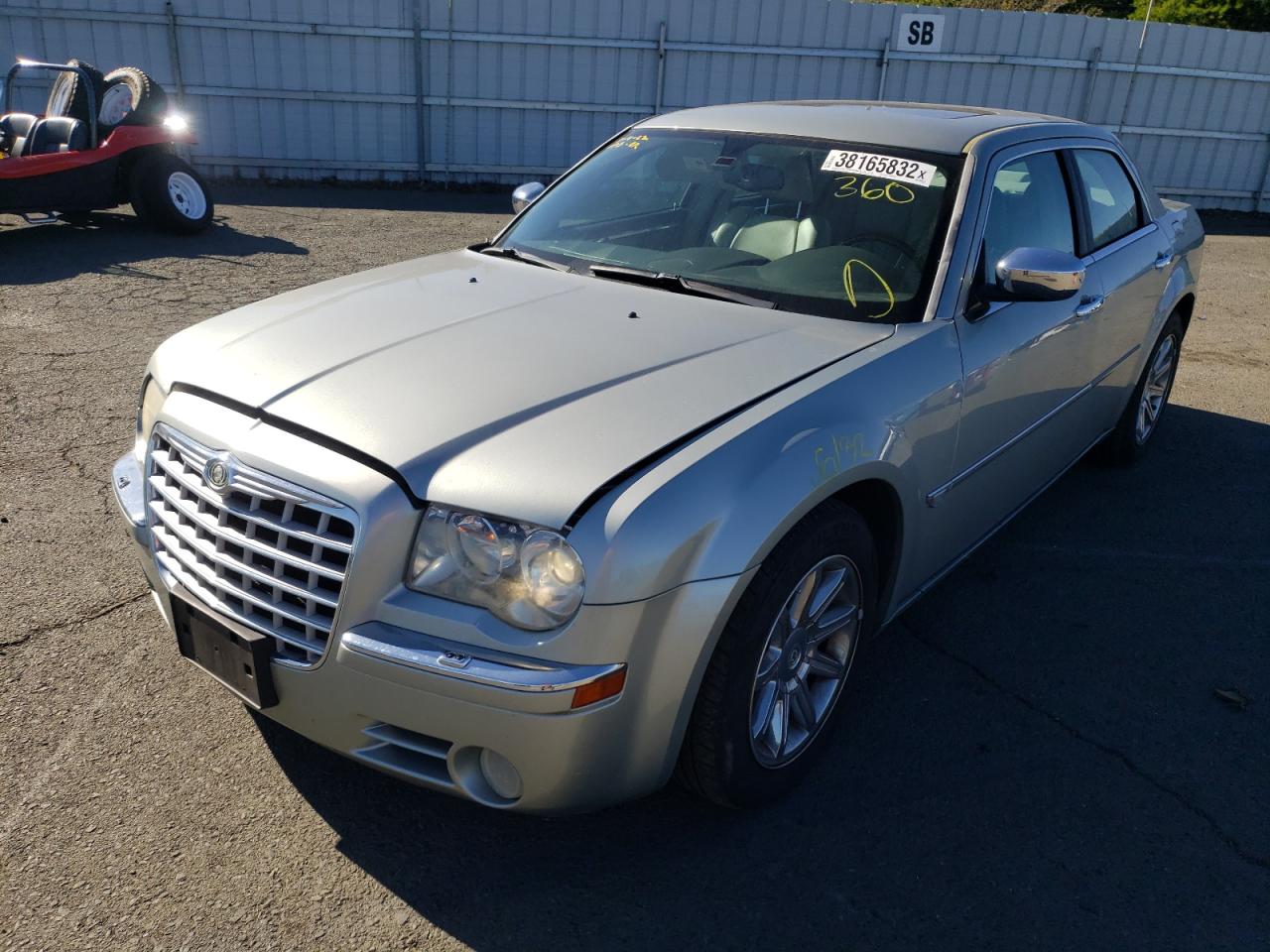 Photo 2 from auction – 2006 CHRYSLER 300C with VIN 2C3LA63H36H163510