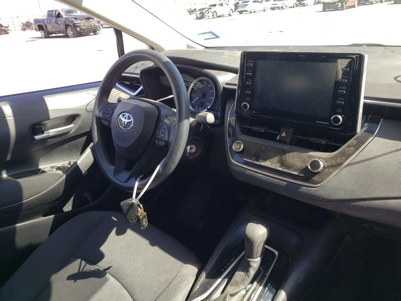Photo 9 from auction – 2021 TOYOTA COROLLA LE with VIN 5YFEPMAE0MP191871