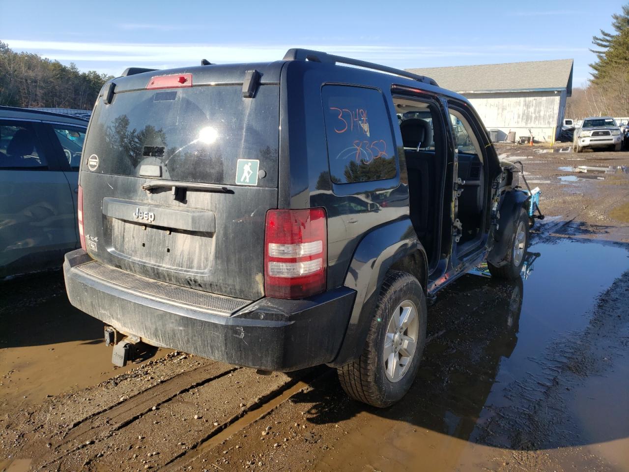 Photo 4 from auction – 2012 JEEP LIBERTY SP with VIN 1C4PJMAK0CW124709