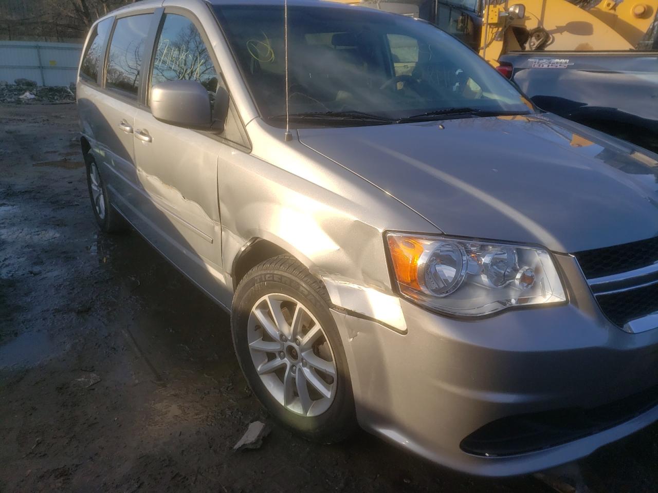 Photo 9 from auction – 2015 DODGE GRAND CARA with VIN 2C4RDGCG6FR540903