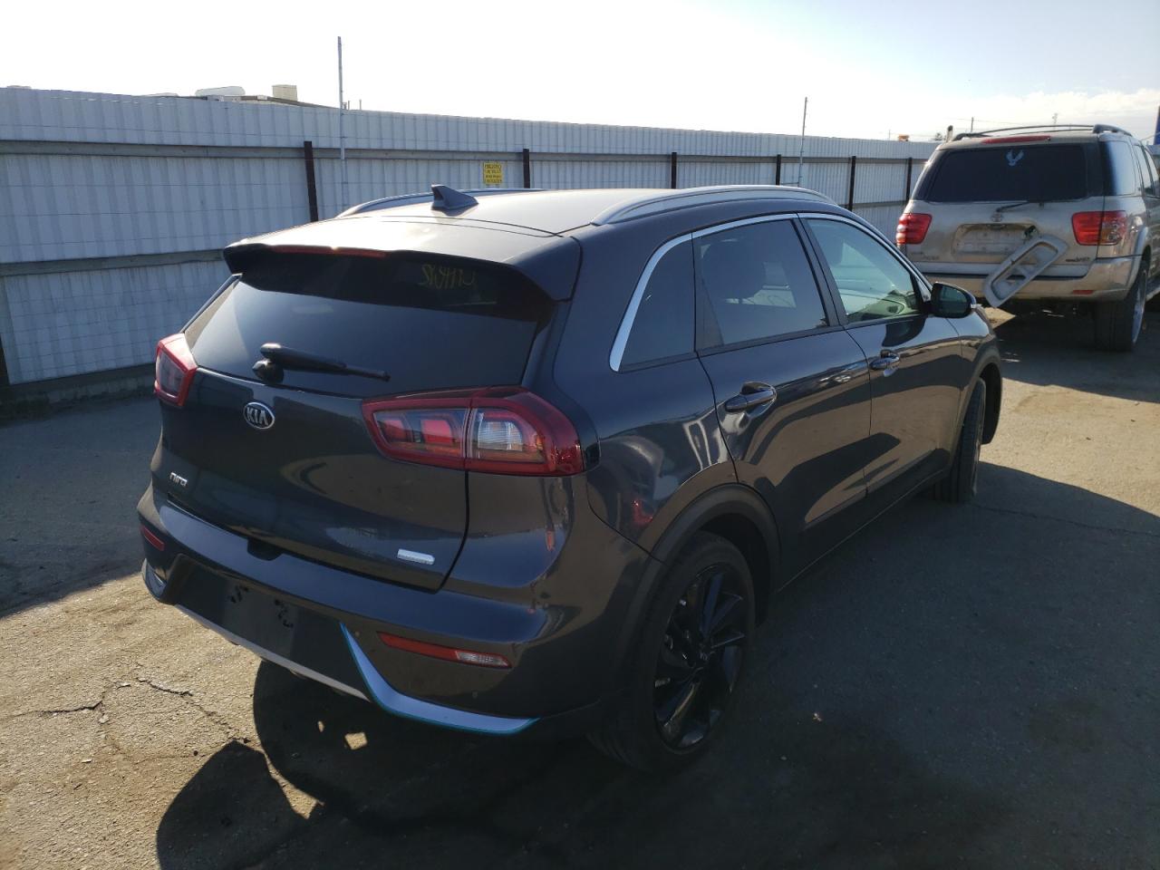 Photo 4 from auction – 2019 KIA NIRO EX PR with VIN KNDCC3LD5K5328122