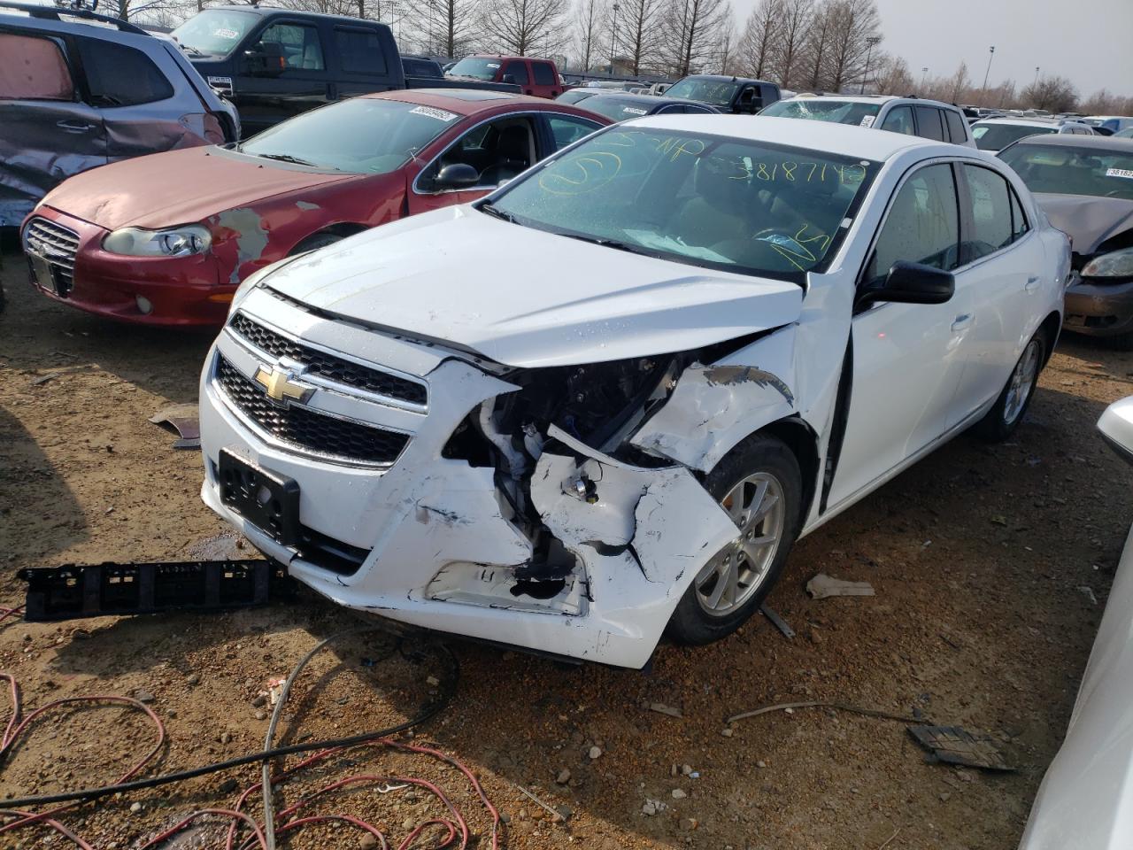 Photo 2 from auction – 2013 CHEVROLET MALIBU with VIN 1G11A5SA1DF328074