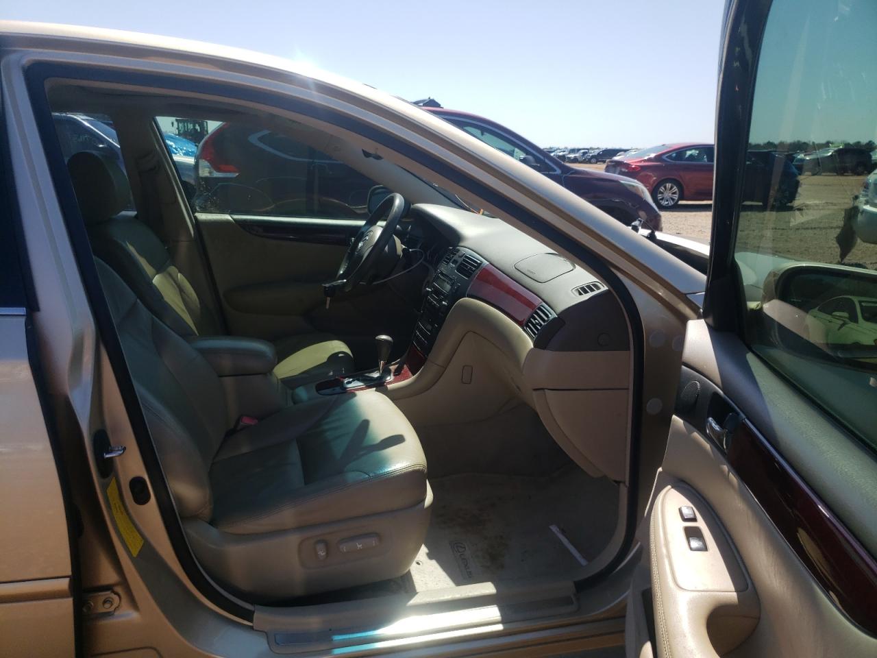 Photo 5 from auction – 2004 LEXUS ES 330 with VIN JTHBA30G645013055